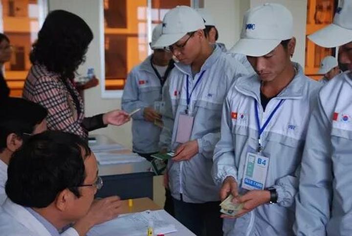 Phân tích SWOT Hotspot Matrix: Triển vọng và Thách thức trong Thị trường Video Ngắn